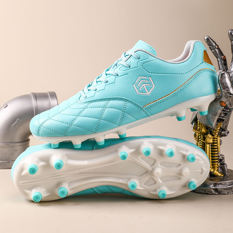 Nouvelles chaussures de footba - Outdoor Sport Court avis et prix